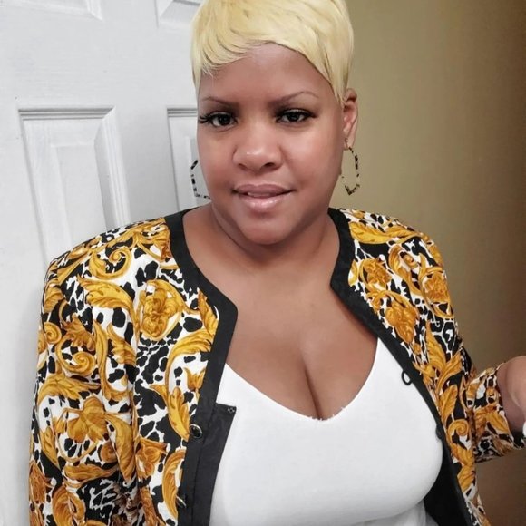 Printed beauty - Picture 6 of 7